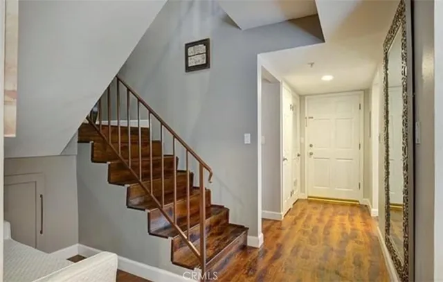 $3,749 | 315 Raymond Avenue, Unit 8, Glendale, CA 91201