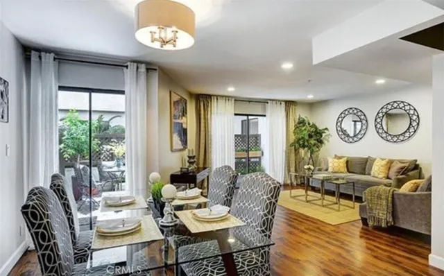 $3,749 | 315 Raymond Avenue, Unit 8, Glendale, CA 91201