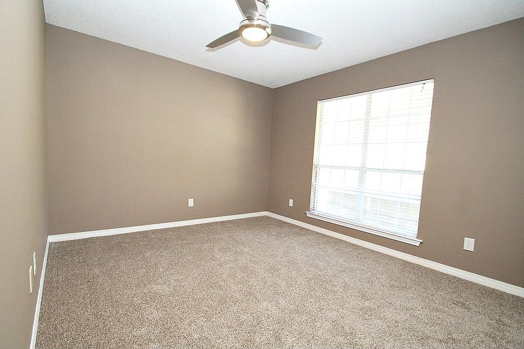 242 Montclair Loop Daphne, AL 36526 - Photo 14 of 22