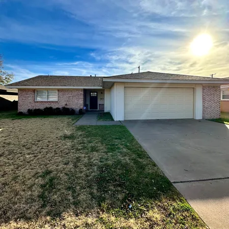 $1,600 | 5411 9th Street, Lubbock, TX 79416