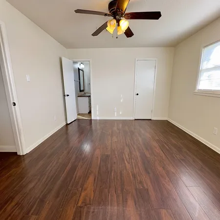 $1,600 | 5411 9th Street, Lubbock, TX 79416