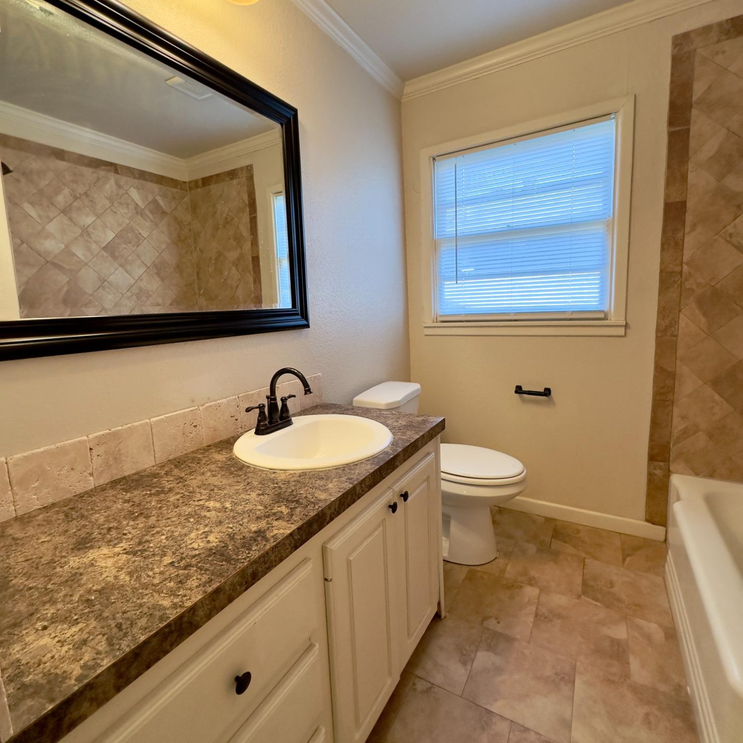 5411 9th Street Lubbock, TX 79416 - Photo 9 of 16 Photo 8