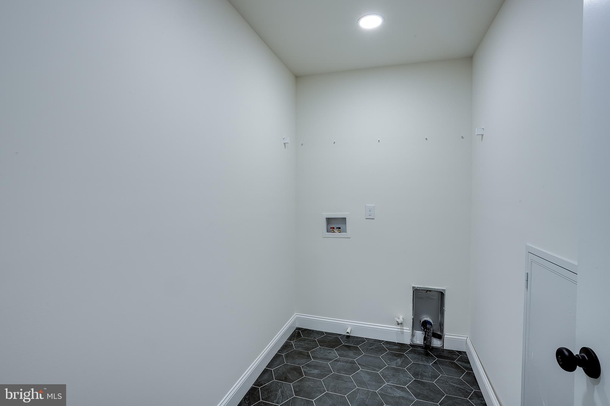 1427 Williamstown Erial Road Sicklerville, NJ 08081 - Photo 17 of 27 a view of a room