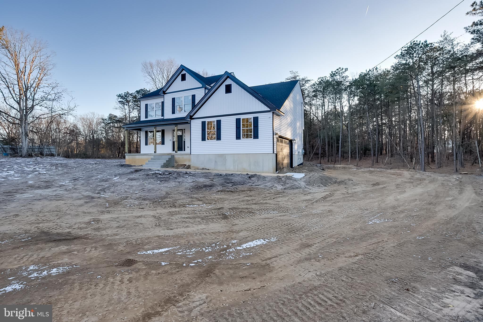 1427 Williamstown Erial Road Sicklerville, NJ 08081 - Photo 5 of 27 a view of a house with a yard