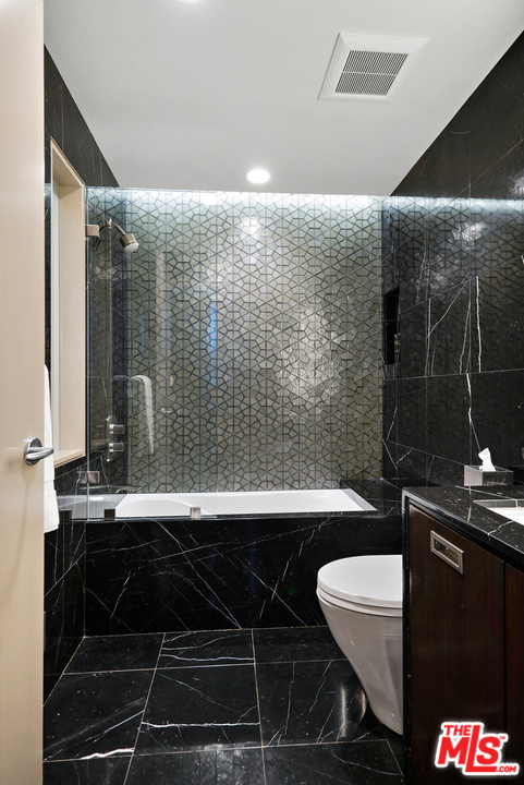 279 South Westgate Avenue Los Angeles, CA 90049 - Photo 24 of 36