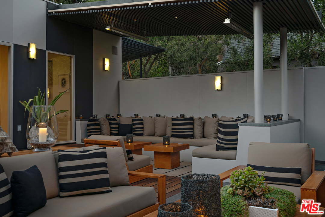 279 South Westgate Avenue Los Angeles, CA 90049 - Photo 35 of 36