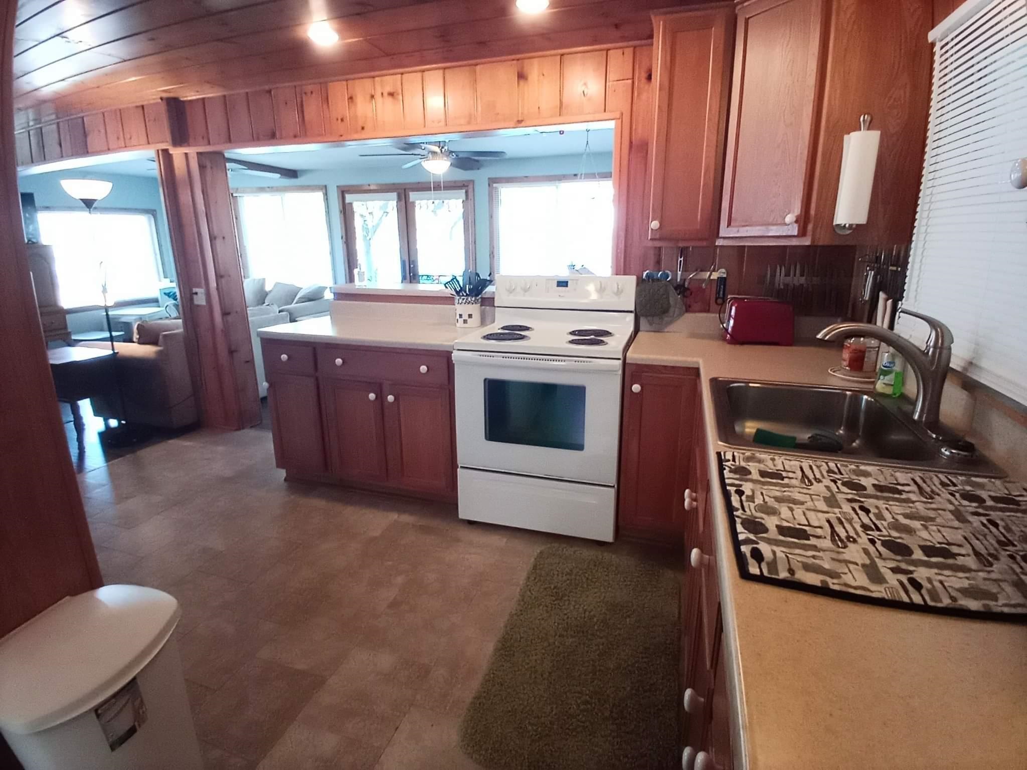 5487 Ridge Road Hale, MI 48739 - Photo 15 of 31 1898591-14.JPG