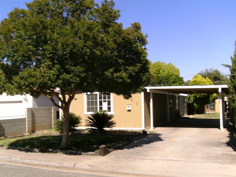 960 South Hope Avenue Reedley, CA 93654 - Photo 1 of 9 Gallery Image 1