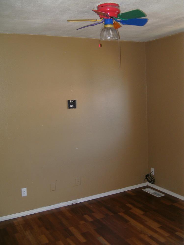 960 South Hope Avenue Reedley, CA 93654 - Photo 8 of 9 Gallery Image 8