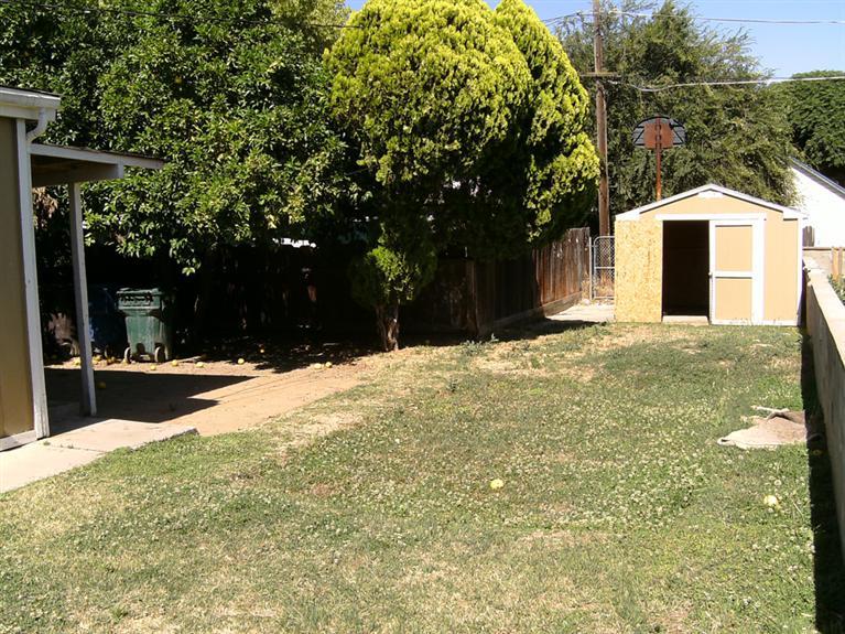 960 South Hope Avenue Reedley, CA 93654 - Photo 9 of 9 Gallery Image 9
