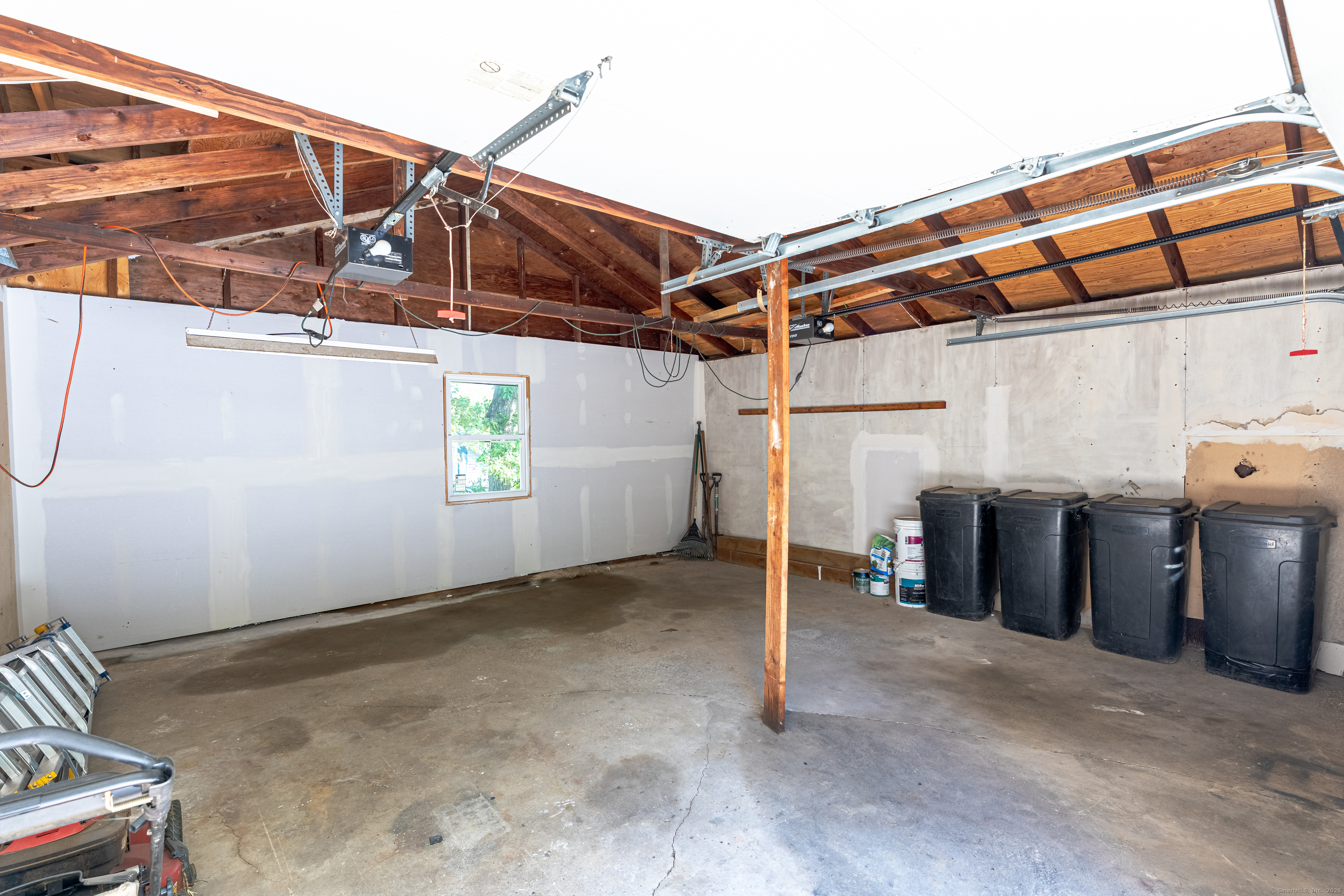 8 Ranslow Drive Wolcott, CT 06716 - Photo 31 of 31 a view of a garage