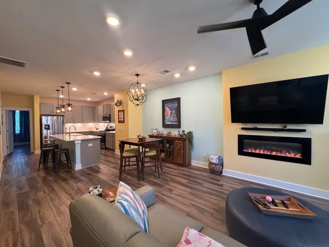 $570,000 | 4581 Mixson Avenue, North Charleston, SC 29405