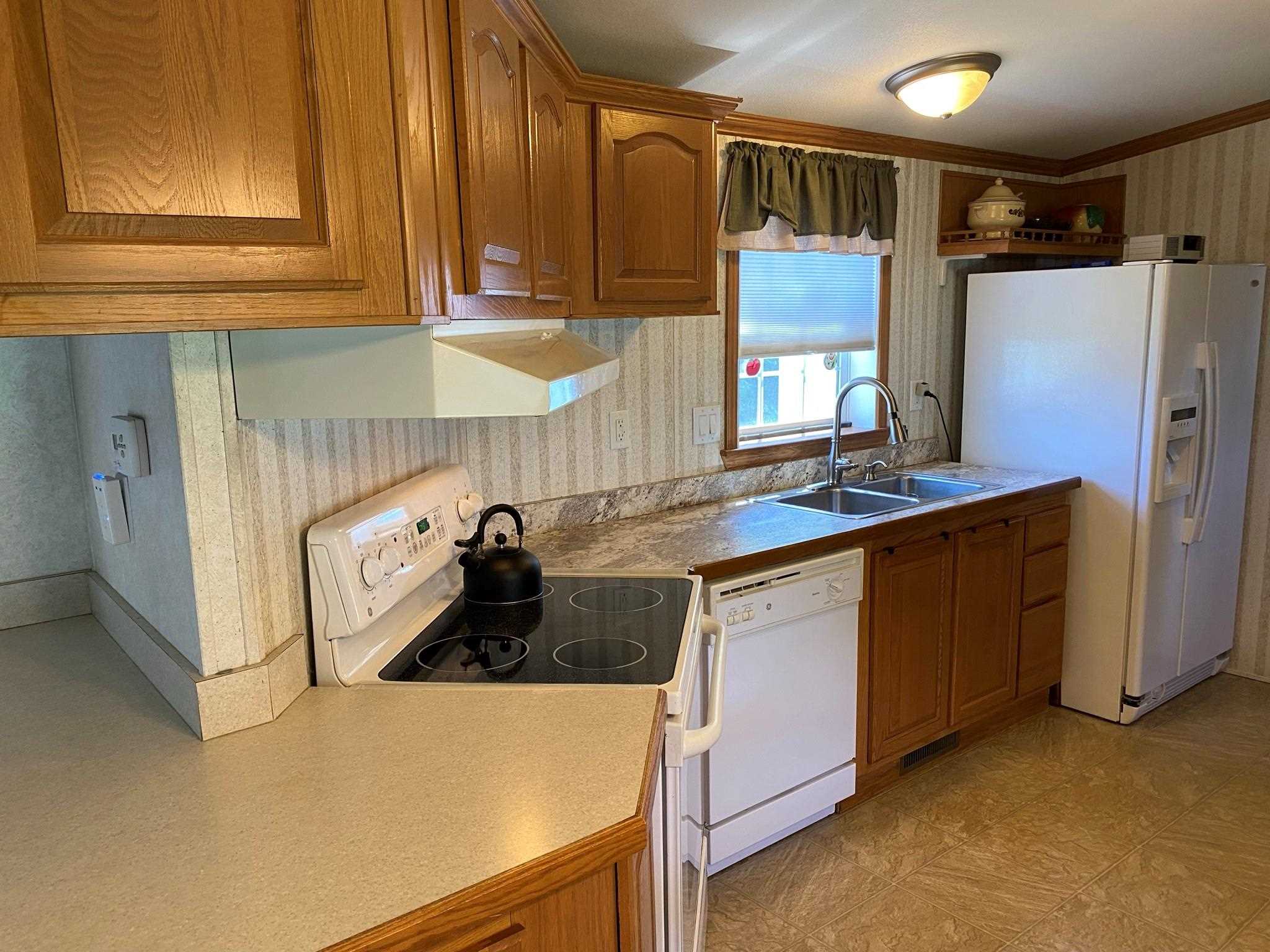 80 Ackerman's Trailer Park Salem, NH 03079 - Photo 7 of 21