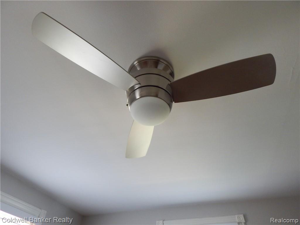 1682 Graefield Road Birmingham, MI 48009 - Photo 16 of 30