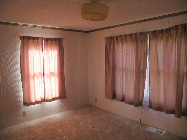 2122 Krouse Road Owosso, MI 48867 - Photo 18 of 33 Gallery Image 18