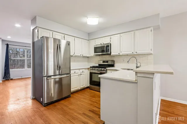 $549,900 | 44 Heather Court, Monmouth Junction, NJ 08852