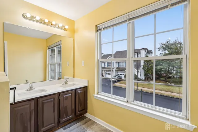 $549,900 | 44 Heather Court, Monmouth Junction, NJ 08852