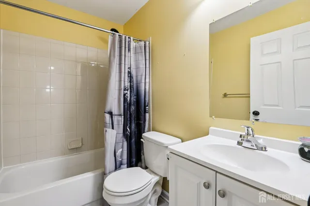 $549,900 | 44 Heather Court, Monmouth Junction, NJ 08852