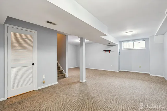 $549,900 | 44 Heather Court, Monmouth Junction, NJ 08852