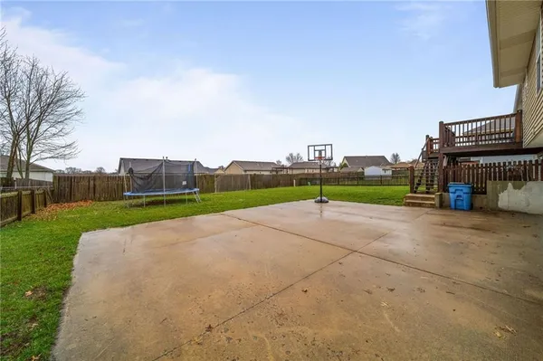 $338,000 | 508 Crews Avenue, Odessa, MO 64076