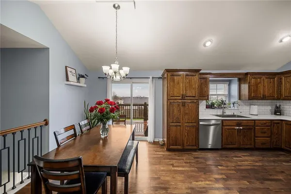 $338,000 | 508 Crews Avenue, Odessa, MO 64076