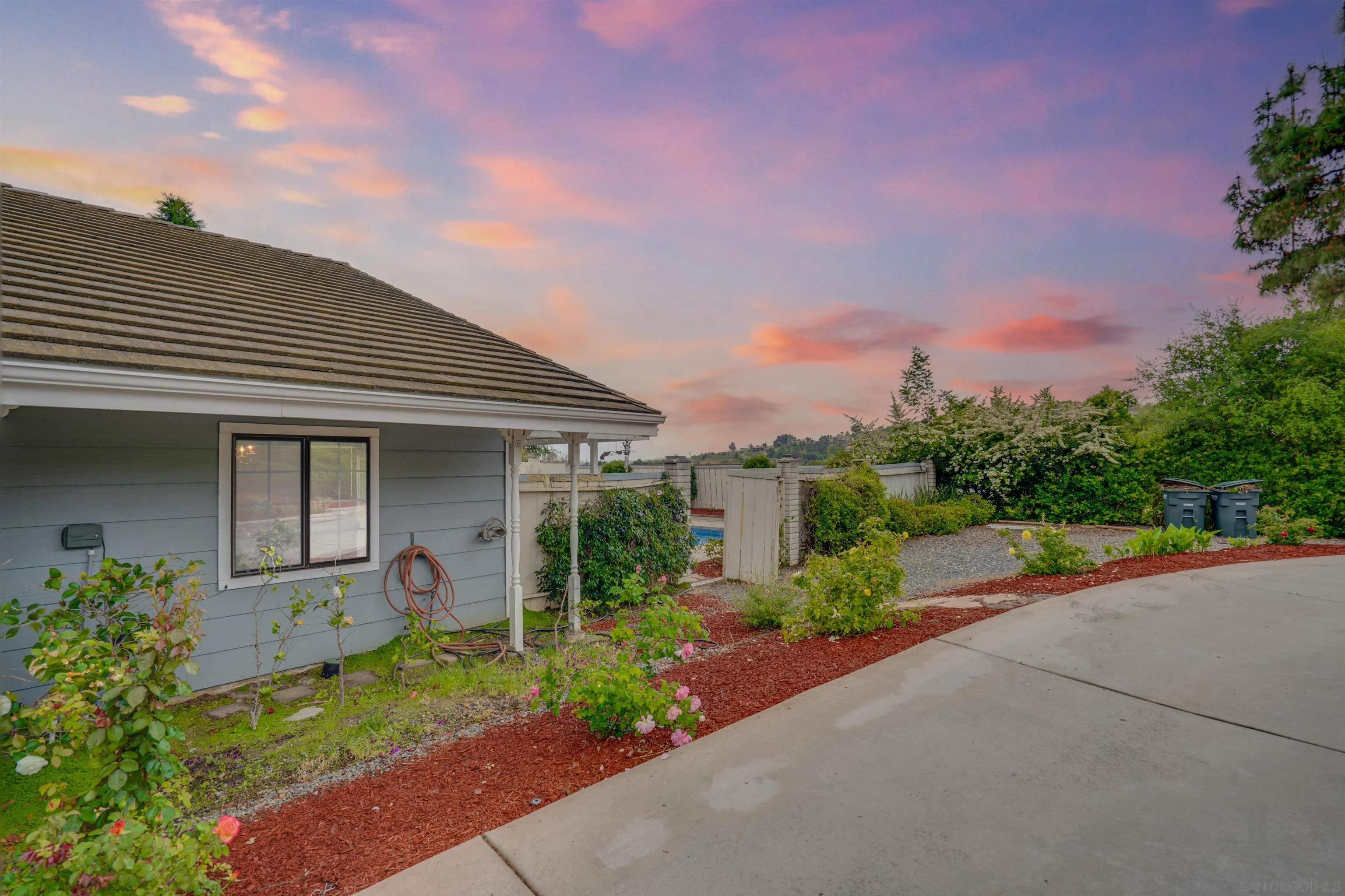 3675 Northcliff Drive Fallbrook, CA 92028 - Photo 3 of 37 front view of a house with a yard