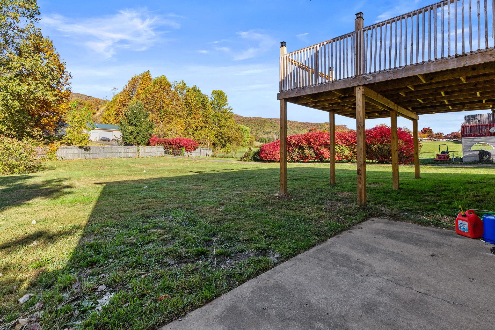 1013 Gouge Road Unicoi, TN 37692 - Photo 25 of 30 25-web-or-mls-217A2886