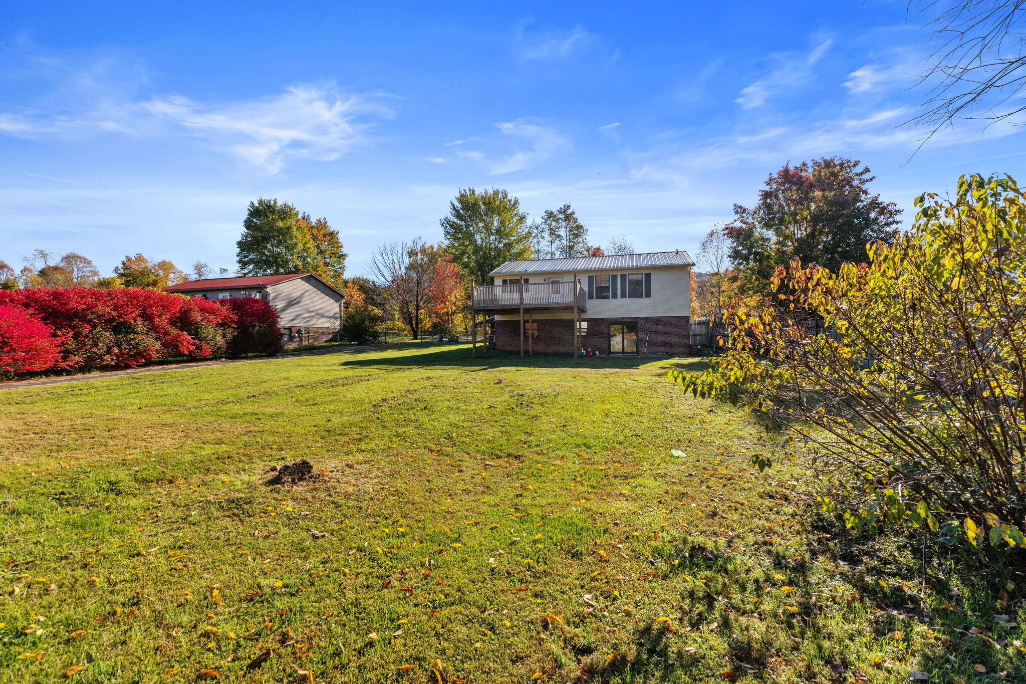1013 Gouge Road Unicoi, TN 37692 - Photo 26 of 30 26-web-or-mls-217A2891