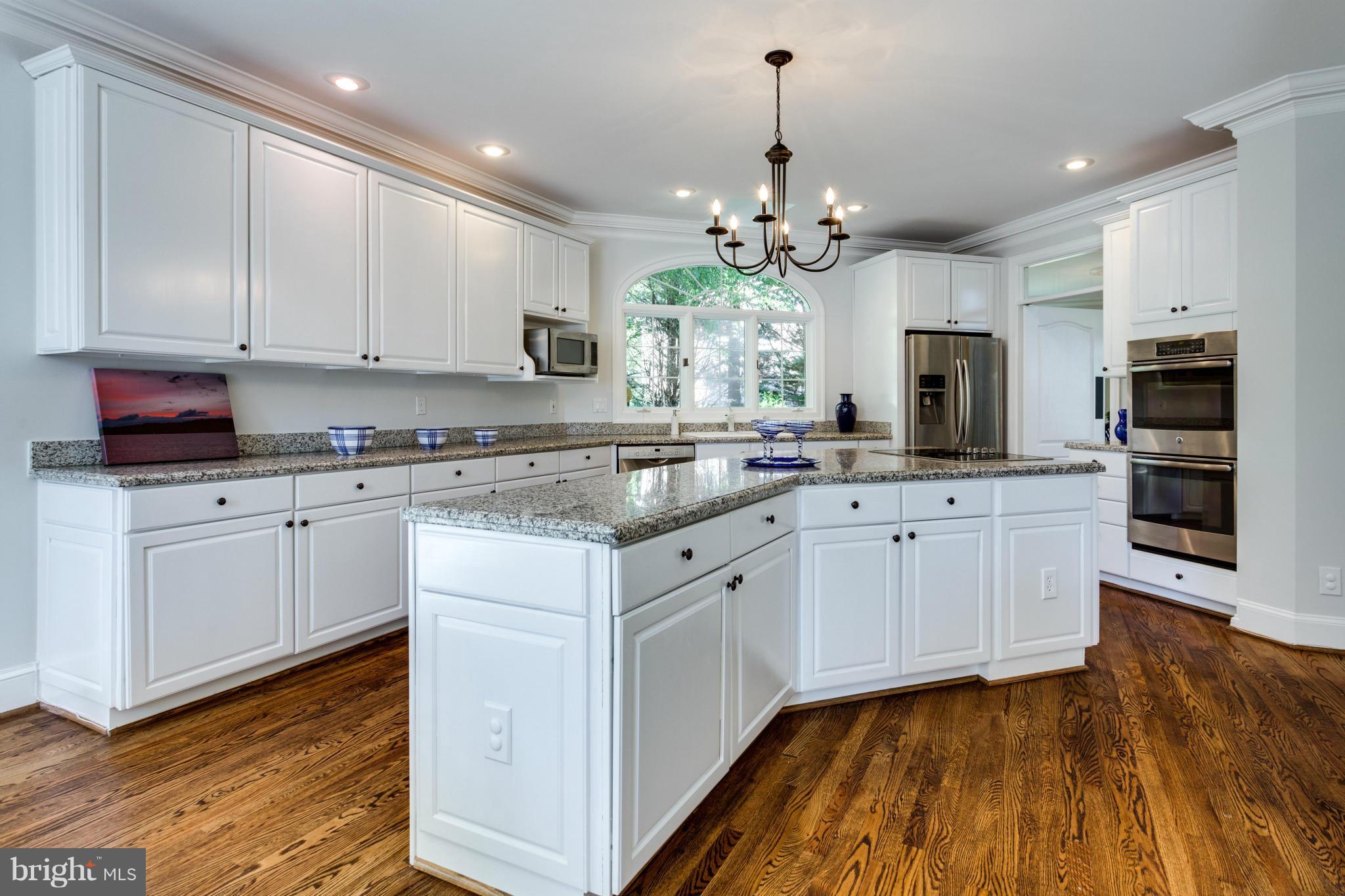 544 Springvale Road Great Falls, VA 22066 - Photo 8 of 30 Kitchen