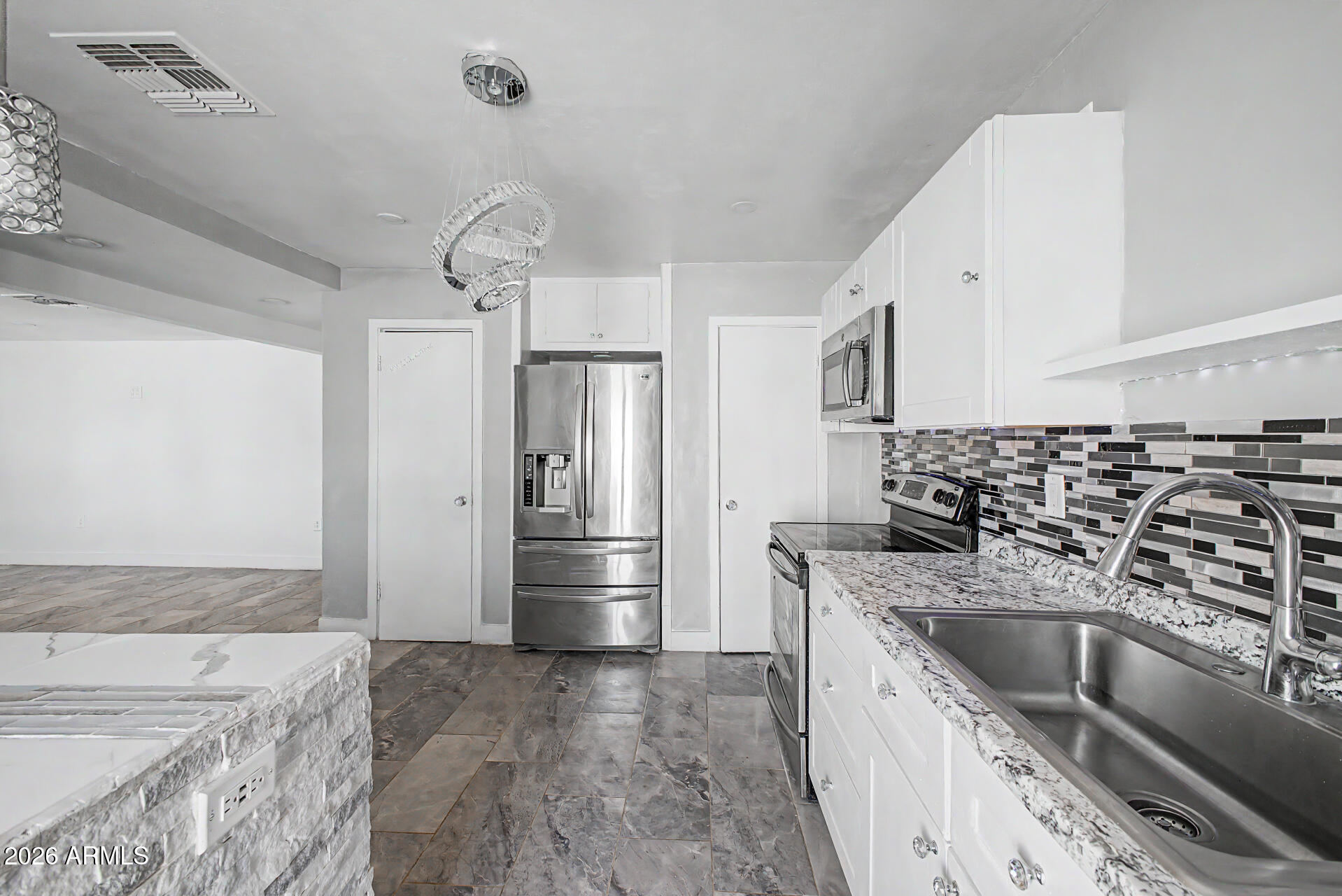 1607 South 6th Street Phoenix, AZ 85004 - Photo 17 of 51 17 - 6th