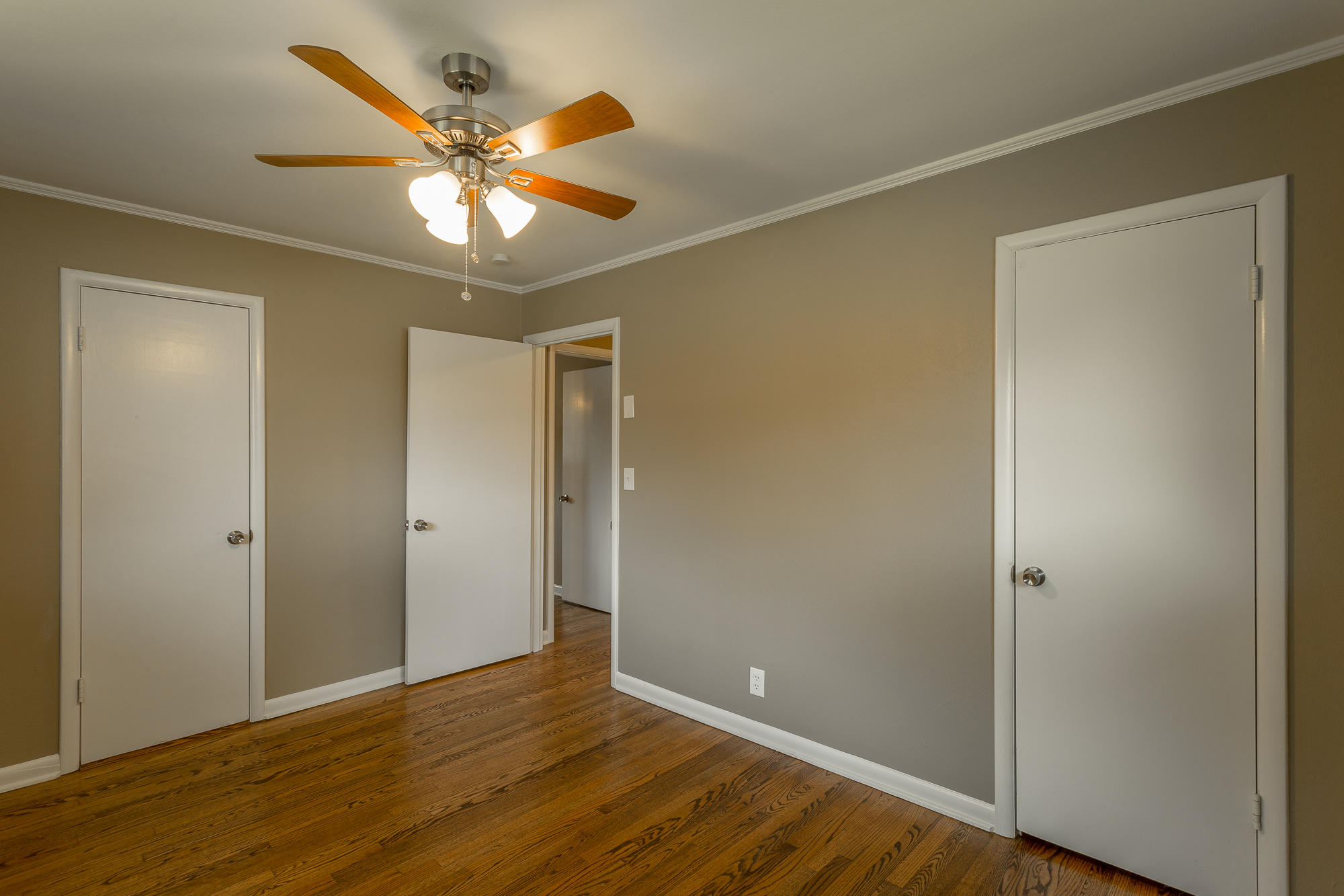 516 Talley Road Chattanooga, TN 37411 - Photo 13 of 24 516 Talley Road-18