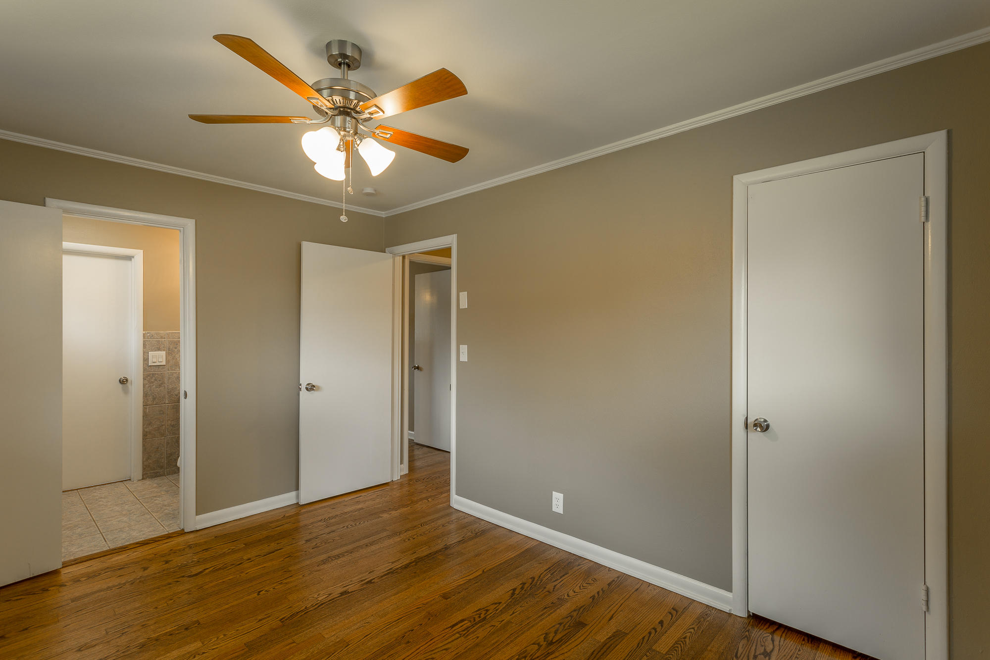 516 Talley Road Chattanooga, TN 37411 - Photo 15 of 24 516 Talley Road-19