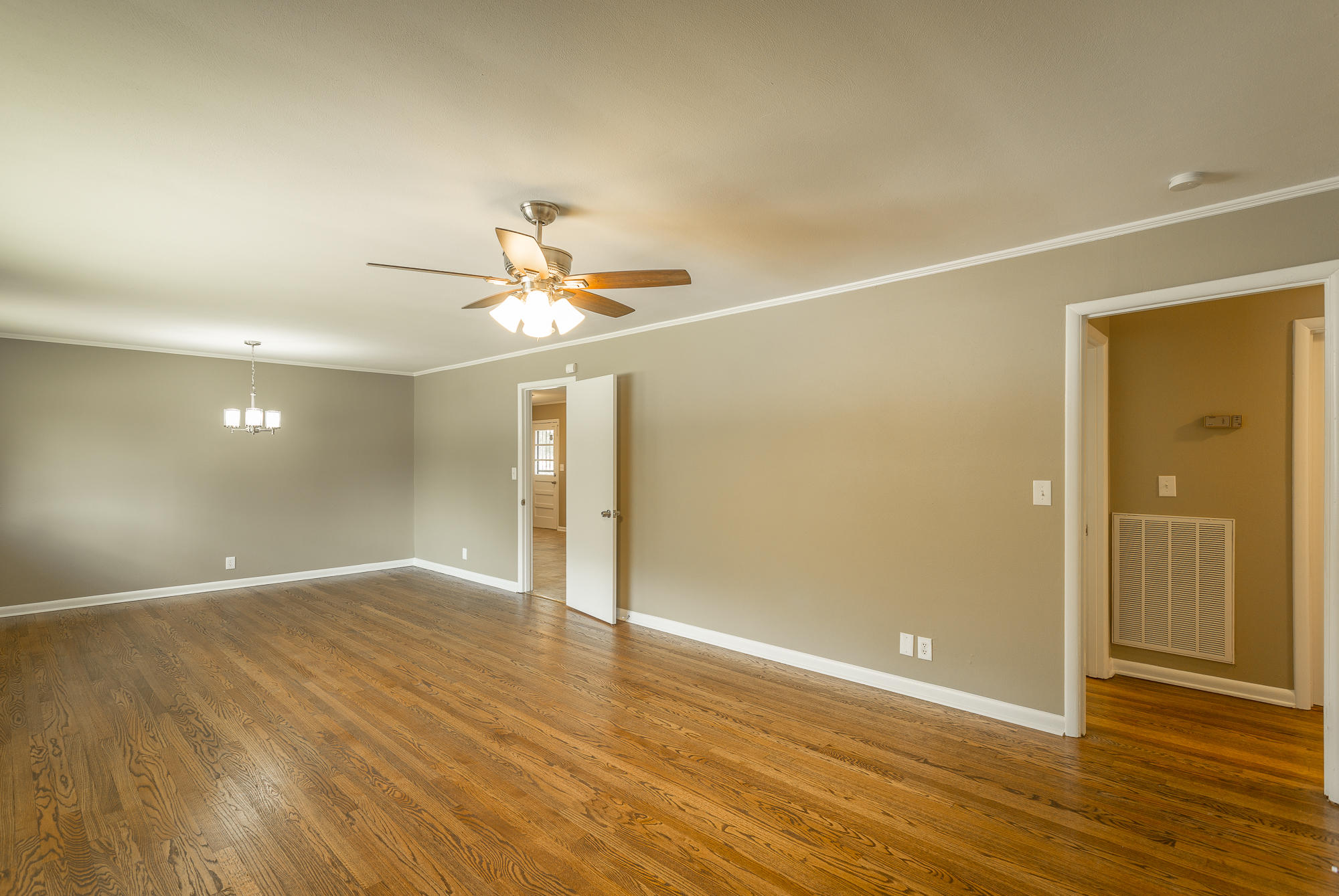 516 Talley Road Chattanooga, TN 37411 - Photo 3 of 24 516 Talley Road-1