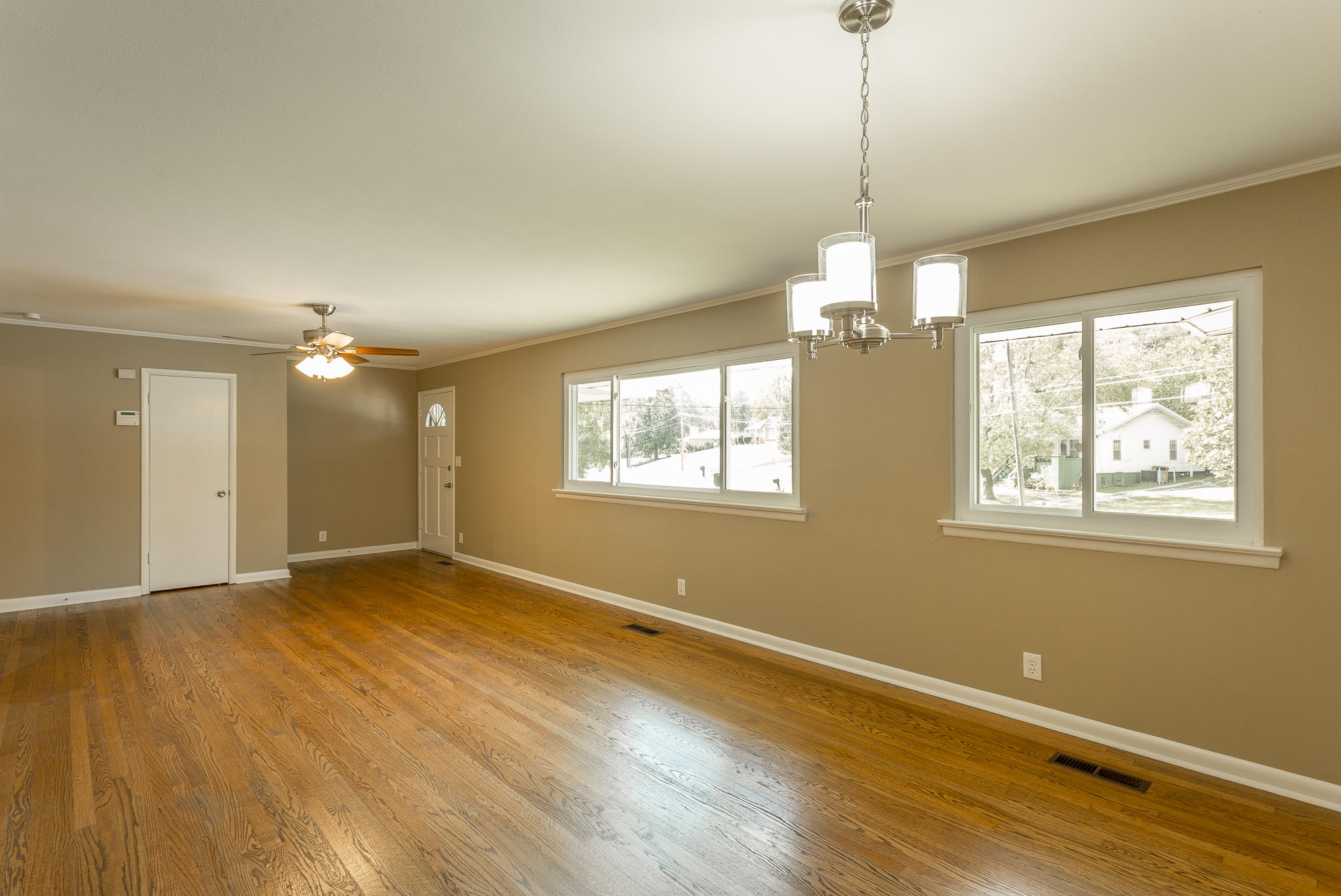 516 Talley Road Chattanooga, TN 37411 - Photo 4 of 24 516 Talley Road-3