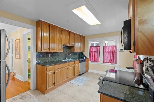 $389,000 | 4007 Genessee Street, Kansas City, MO 64111