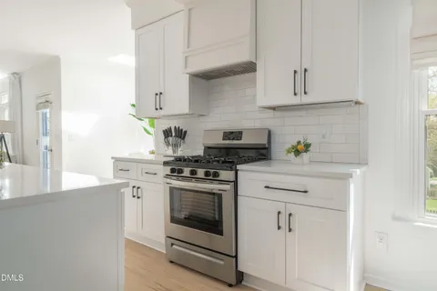 $675,000 | 1512 Cooper Falls Lane, Raleigh, NC 27614