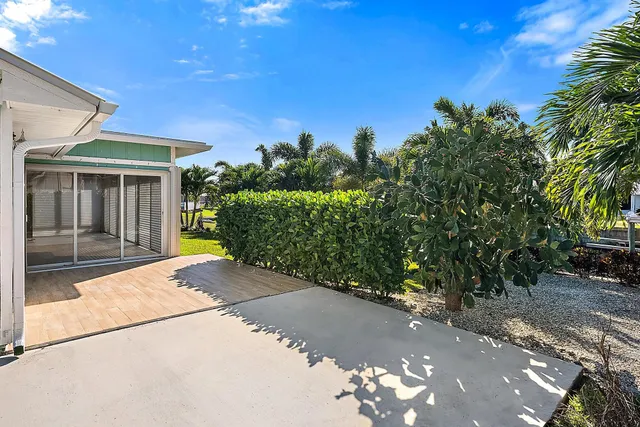 $4,200 | 1260 Southwest 25th Lane, Palm City, FL 34990