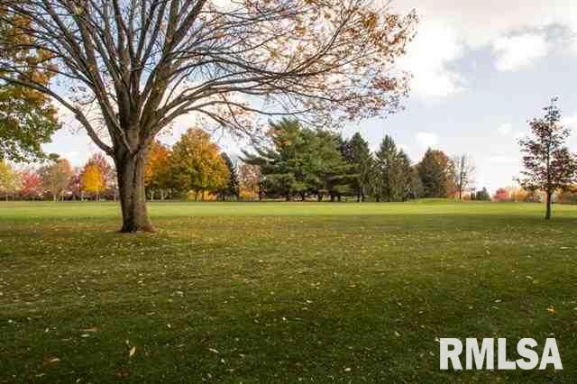 6215 Utica Ridge Road Davenport, IA 52807 - Photo 11 of 14 Gallery Image 11