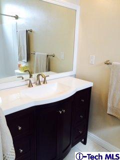1701 Scott Road, Unit 113 Burbank, CA 91504 - Photo 14 of 19 Additional Photo