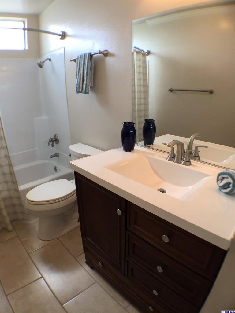 1701 Scott Road, Unit 113 Burbank, CA 91504 - Photo 15 of 19 Additional Photo