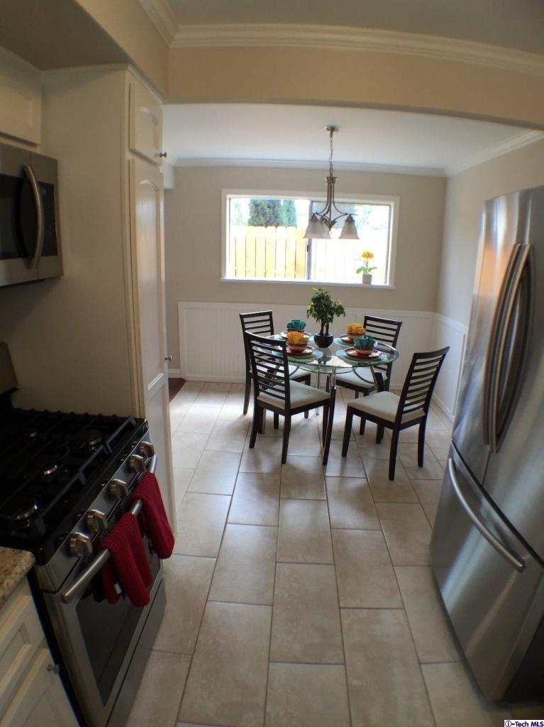 1701 Scott Road, Unit 113 Burbank, CA 91504 - Photo 9 of 19 Additional Photo