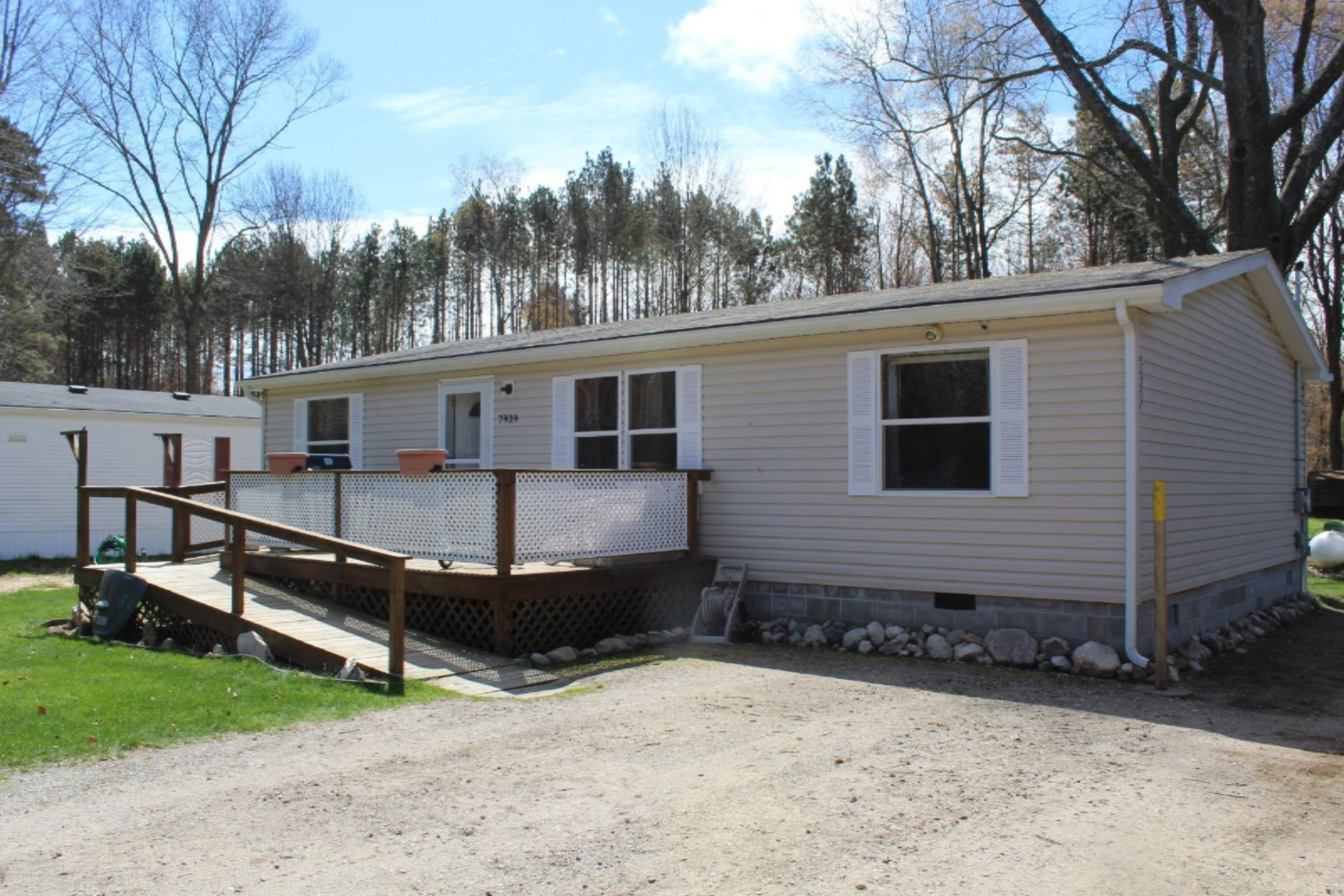 7939 West Fox Road Mears, MI 49436 - Photo 22 of 33 IMG_5173