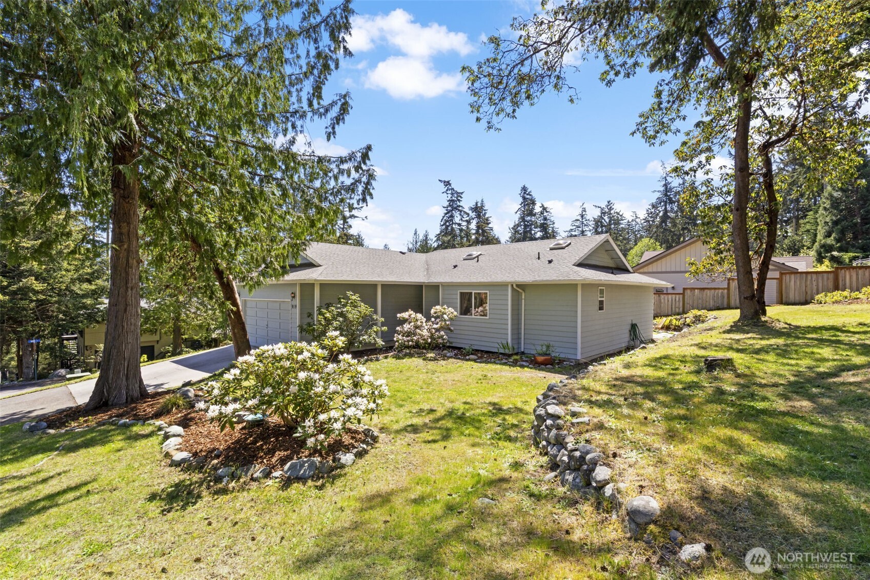 919 43rd Street Port Townsend, WA 98368 - Photo 1 of 28