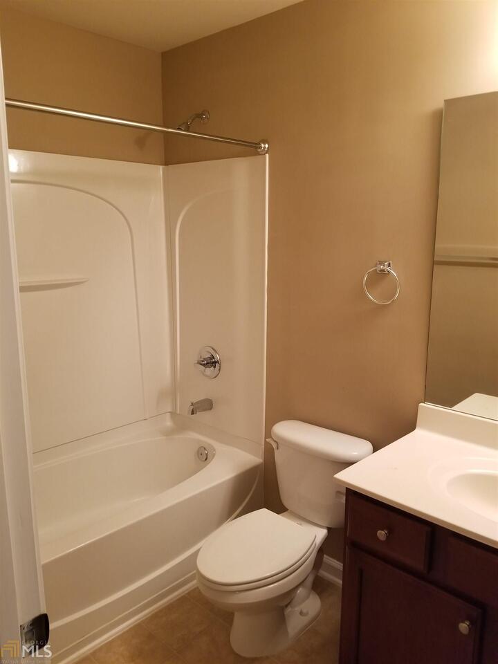 3616 Utoy Drive Southwest Atlanta, GA 30331 - Photo 13 of 36