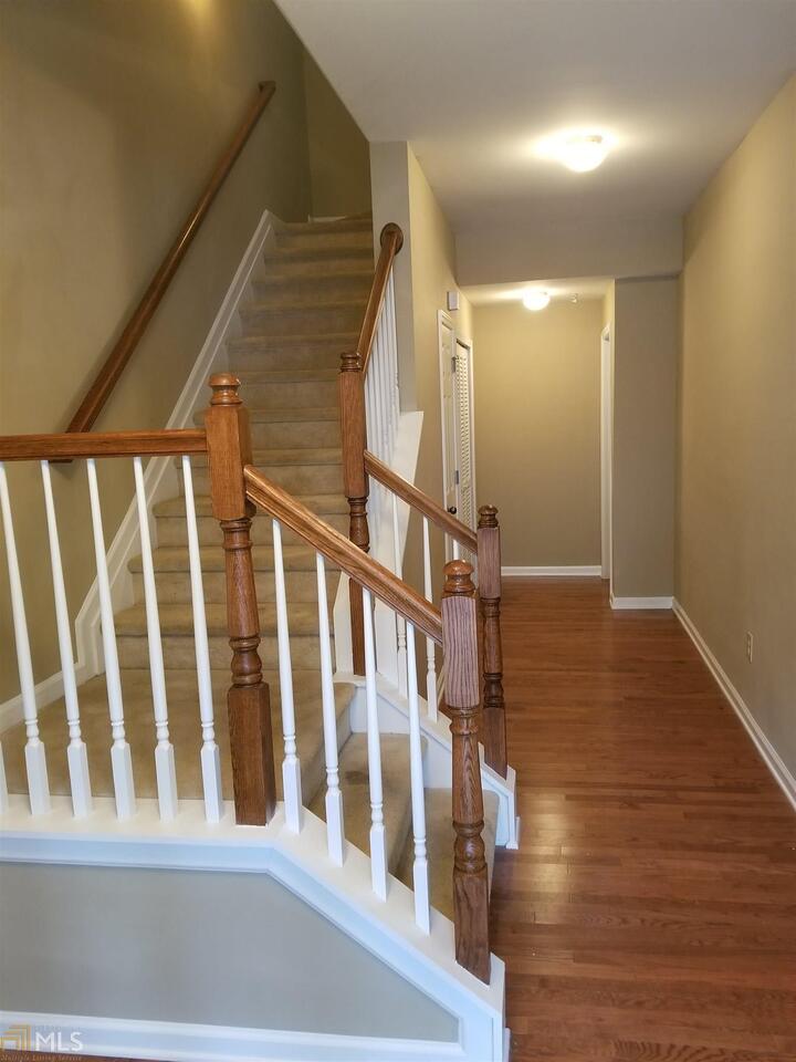 3616 Utoy Drive Southwest Atlanta, GA 30331 - Photo 2 of 36