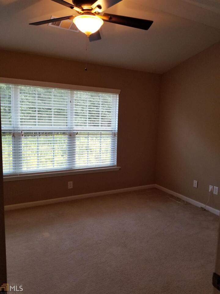 3616 Utoy Drive Southwest Atlanta, GA 30331 - Photo 10 of 36