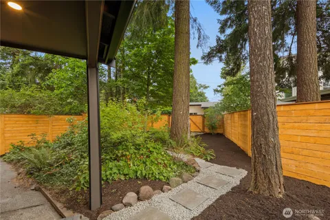 $850,000 | 12520 24th Avenue Northeast, Seattle, WA 98125