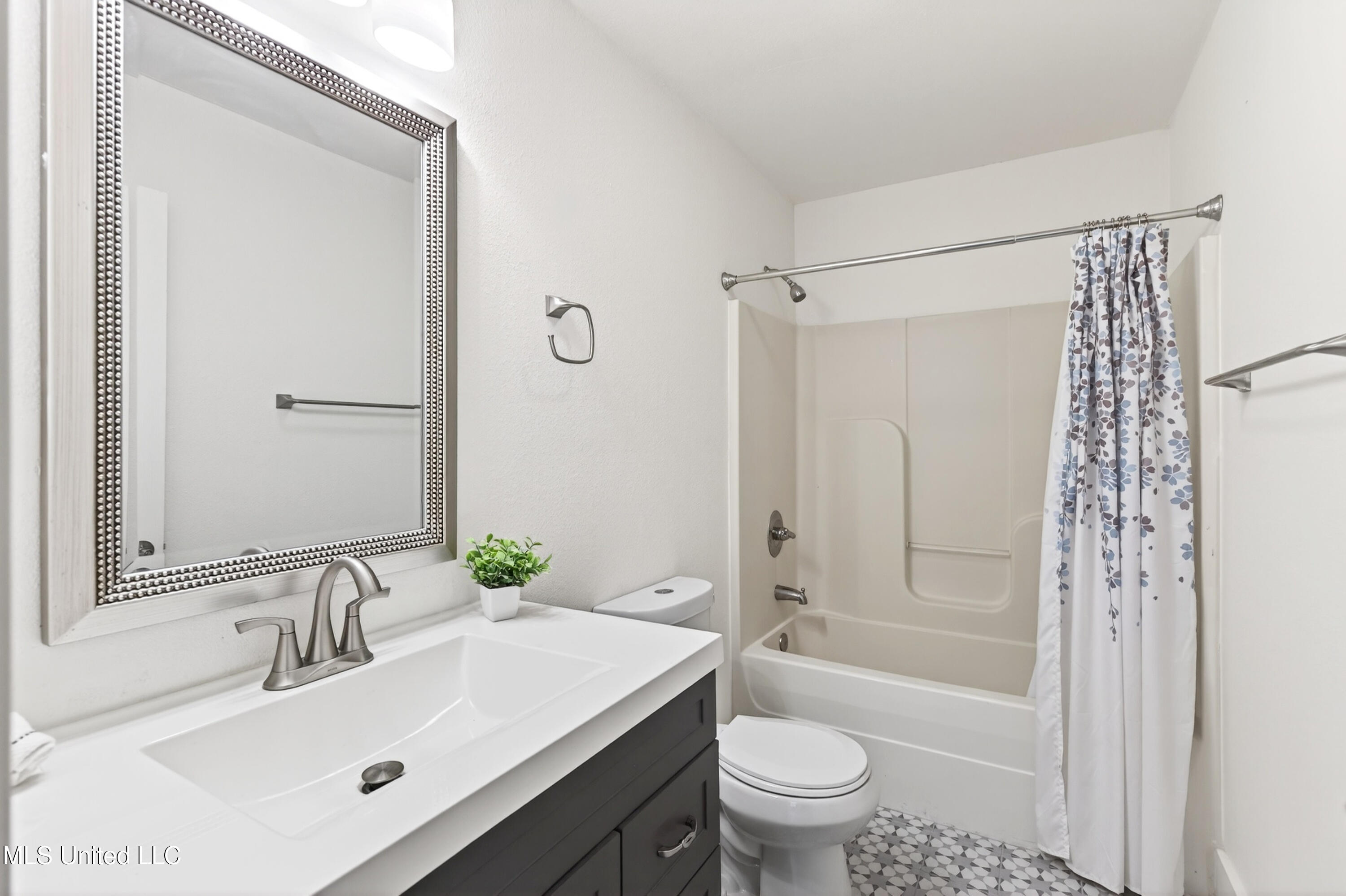 5308 Center Street Ocean Springs, MS 39564 - Photo 21 of 35 5308CenterSt.-30