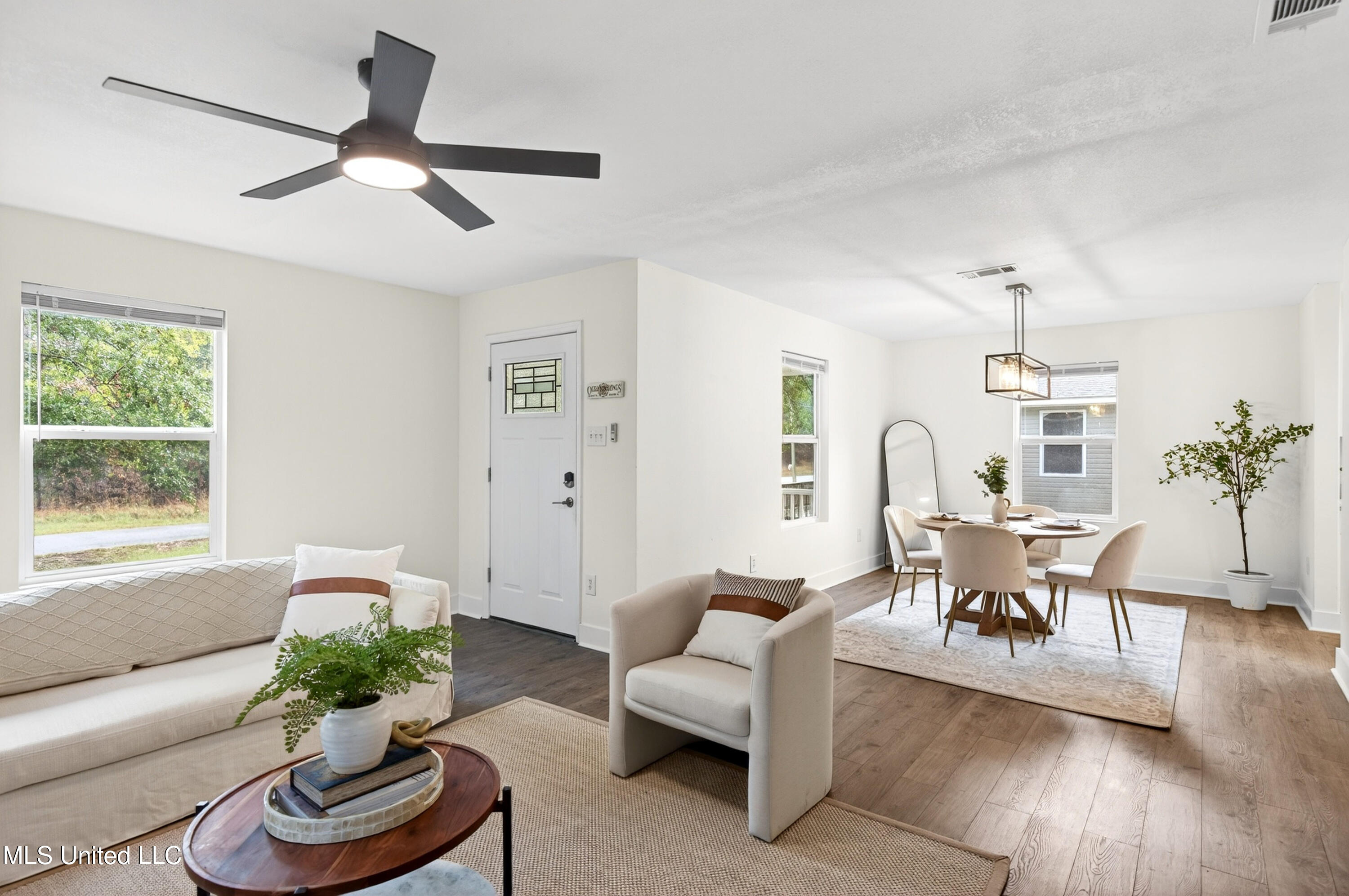 5308 Center Street Ocean Springs, MS 39564 - Photo 9 of 35 5308CenterSt.-8