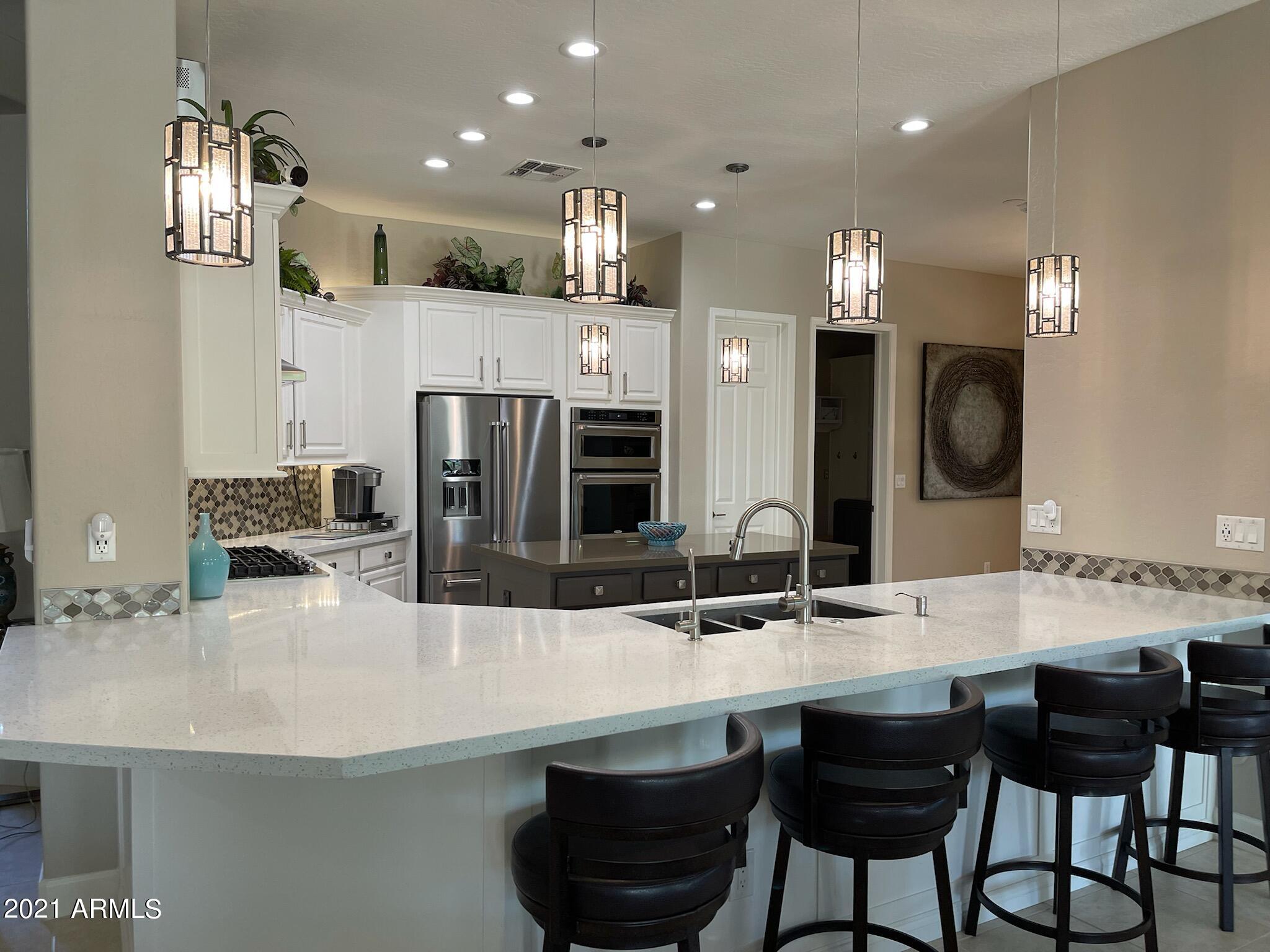 13305 West Coronado Road Goodyear, AZ 85395 - Photo 16 of 59 42209